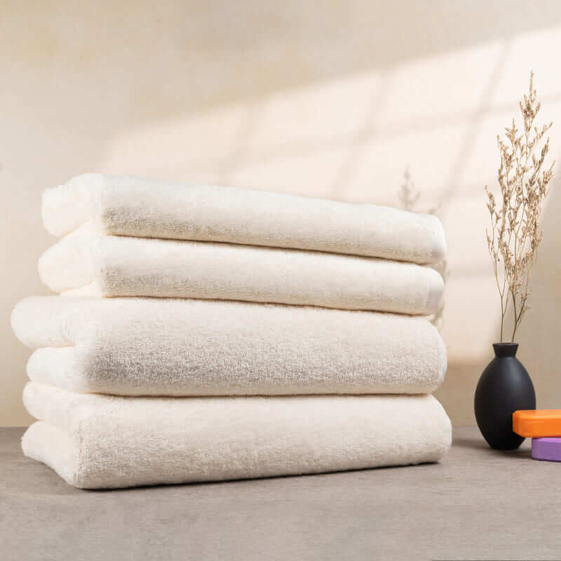 2x Saunatücher + 2 x Duschtücher Beige